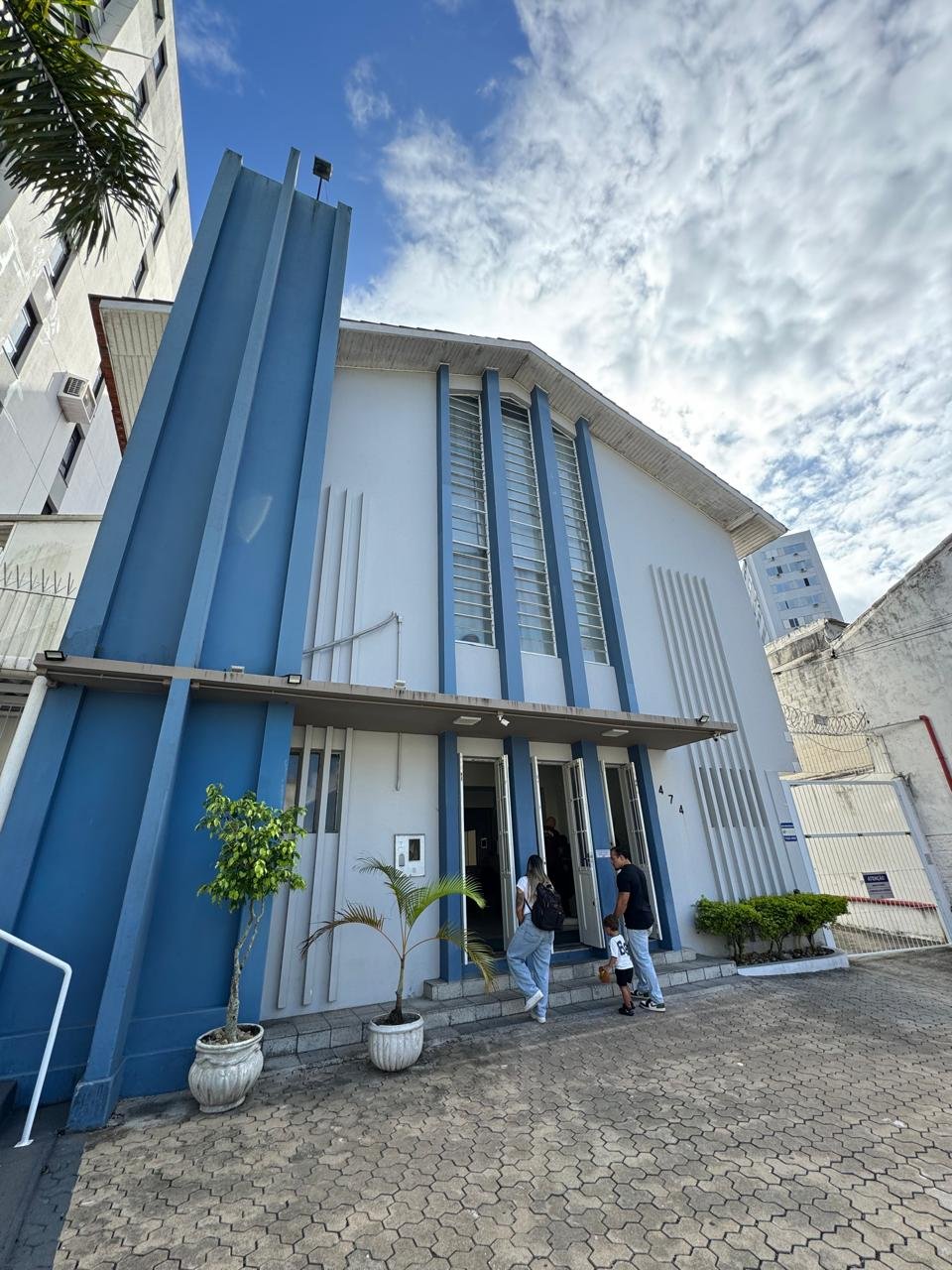 Fachada da Primeira Igreja Batista de Florianópolis
